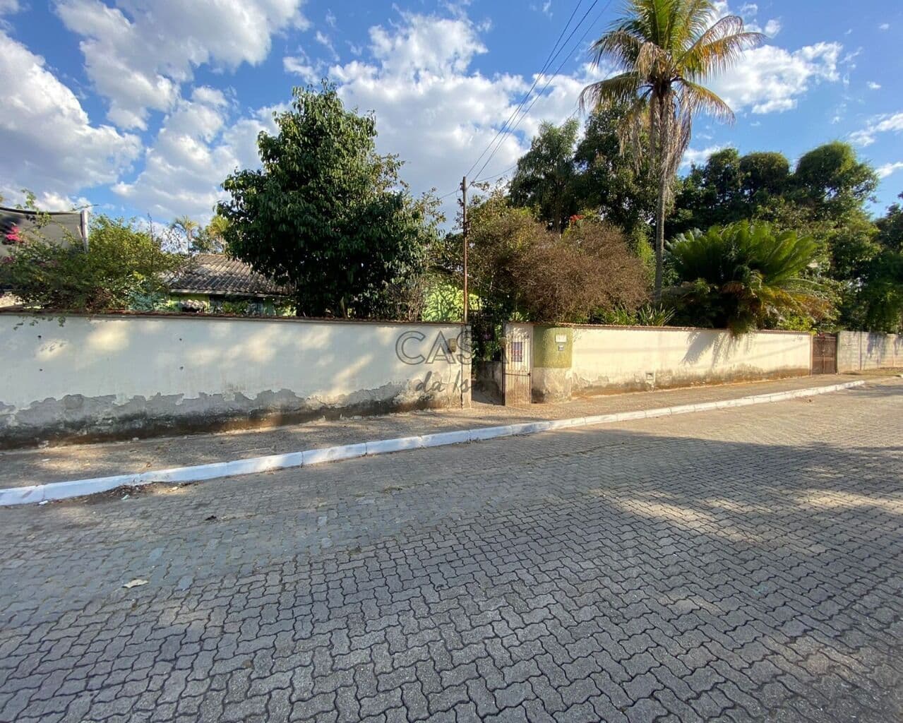 Terreno comercial e residencial de 3.912,45 m² na Vila Julieta, Resende-RJ