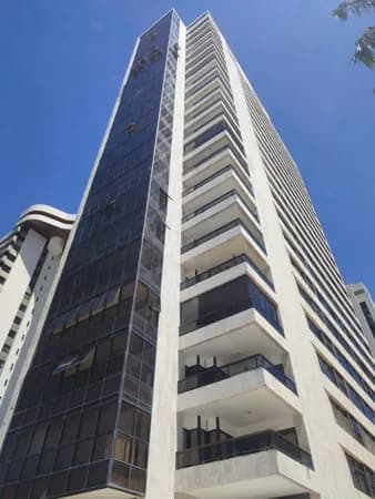 Apartamento c/ 4 suítes Alto Padrão na Beira-mar de Piedade