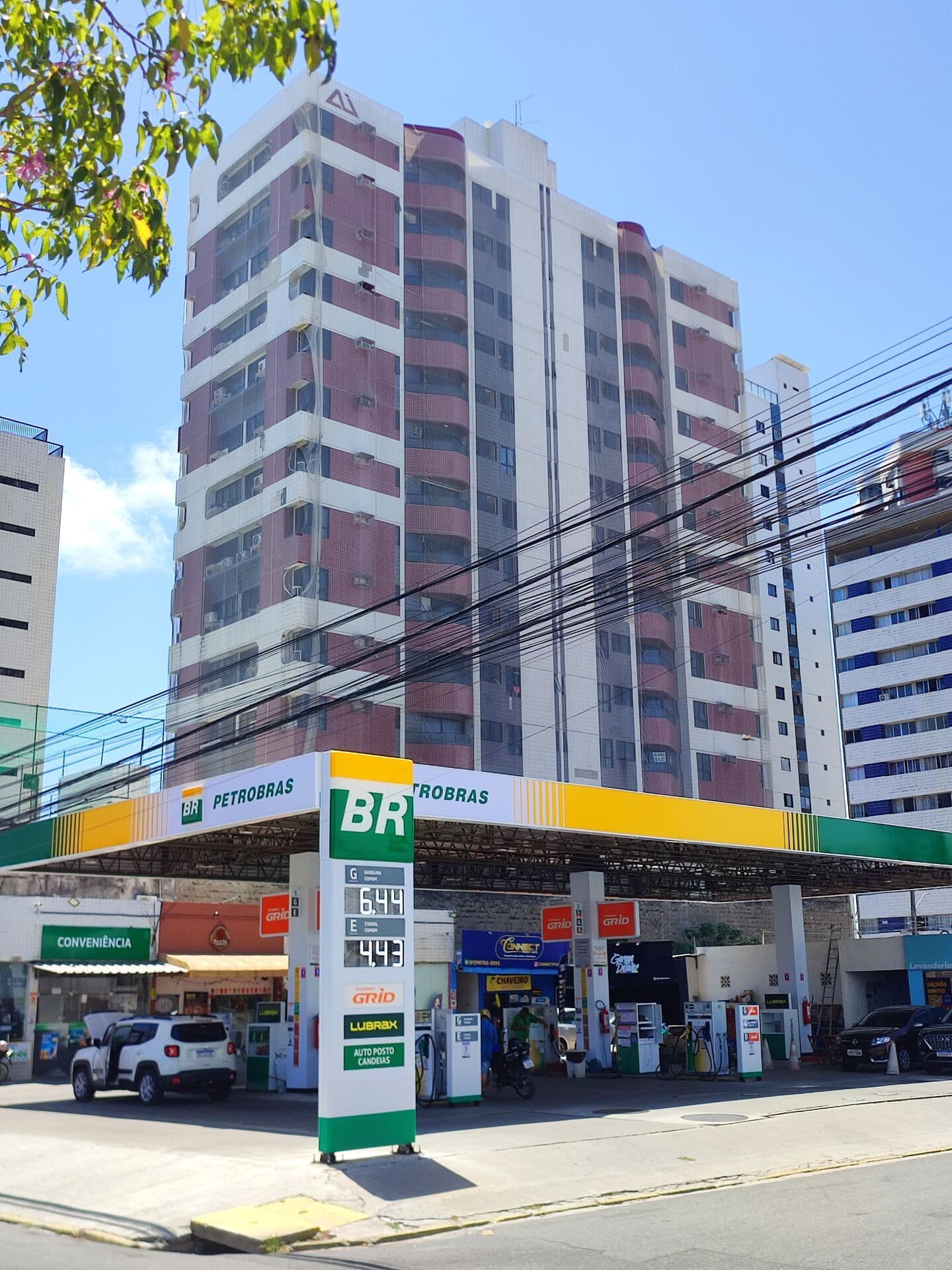 Apartamento c/ 3 qtos em Candeias