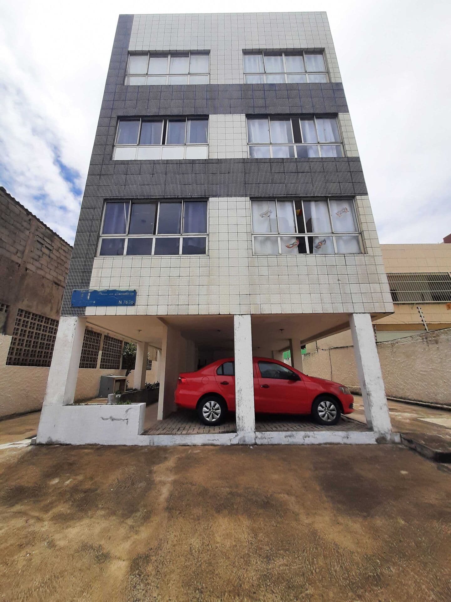 Vende-se Flat Mobiliado