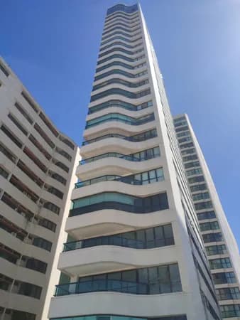 Apto na Beira-mar de Piedade (Alto Padrão)