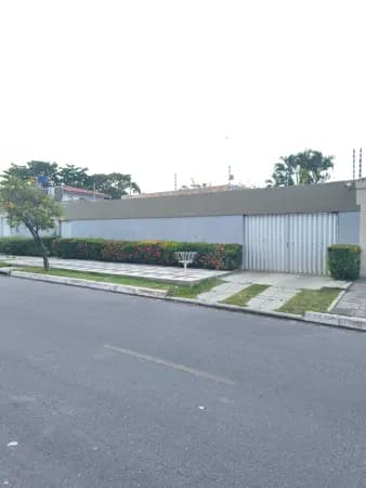 Casa Piedade Vende