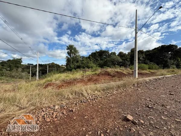 Lote/Terreno em Laranjeiras do Sul - Água Verde