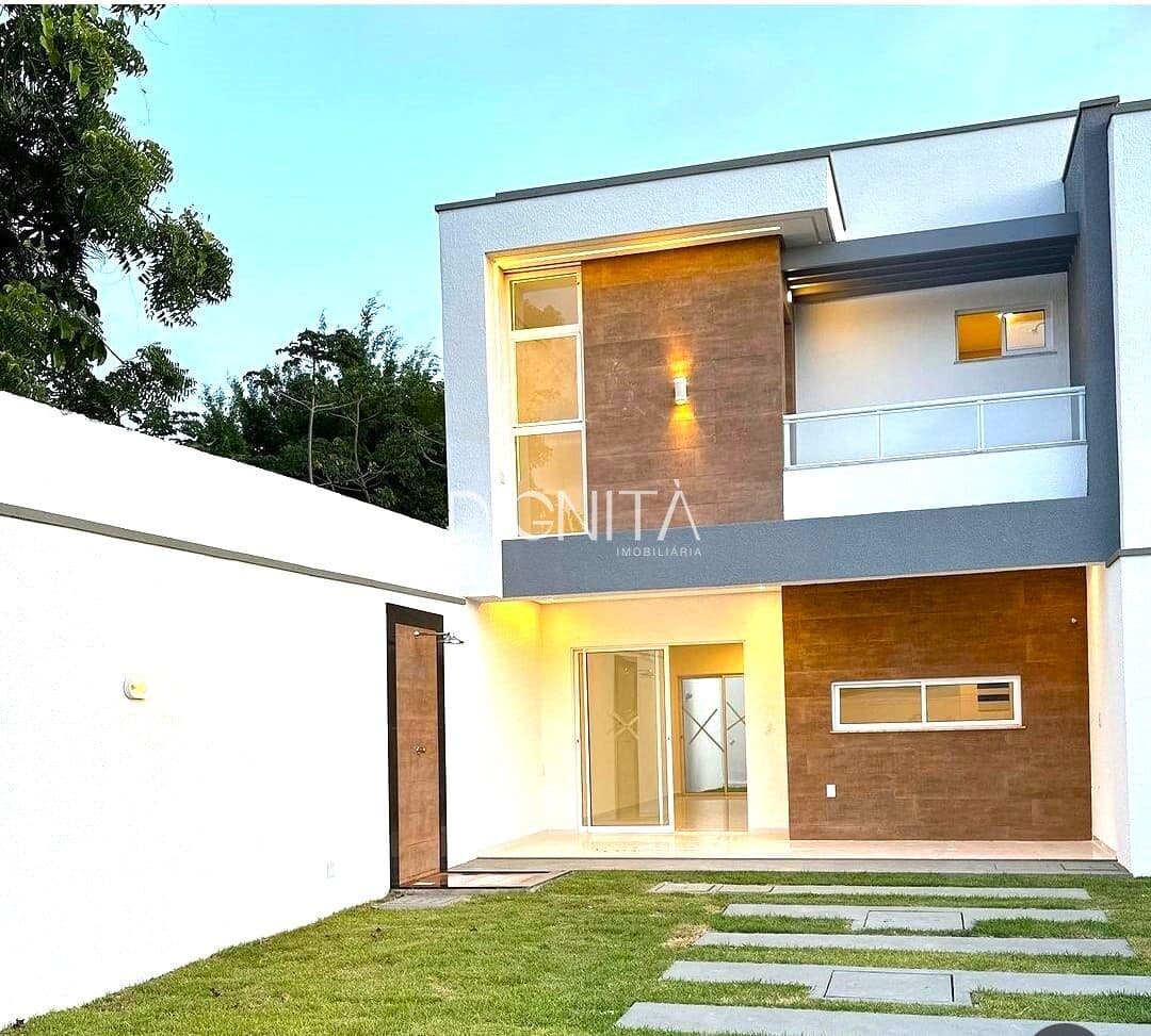Casa Duplex com Energia Solar, 3 Suítes, Suíte Máster com closet e varanda- Eusébio