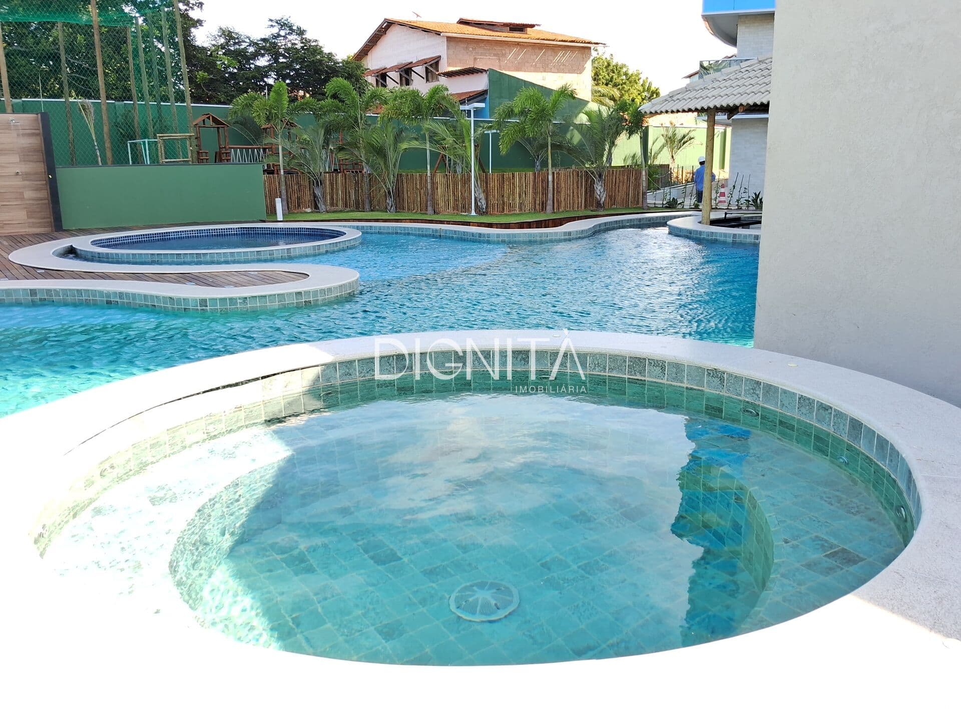 Apartamento Alto Padrão 3 Dormitórios sendo 2 Suítes, Eusébio-CE