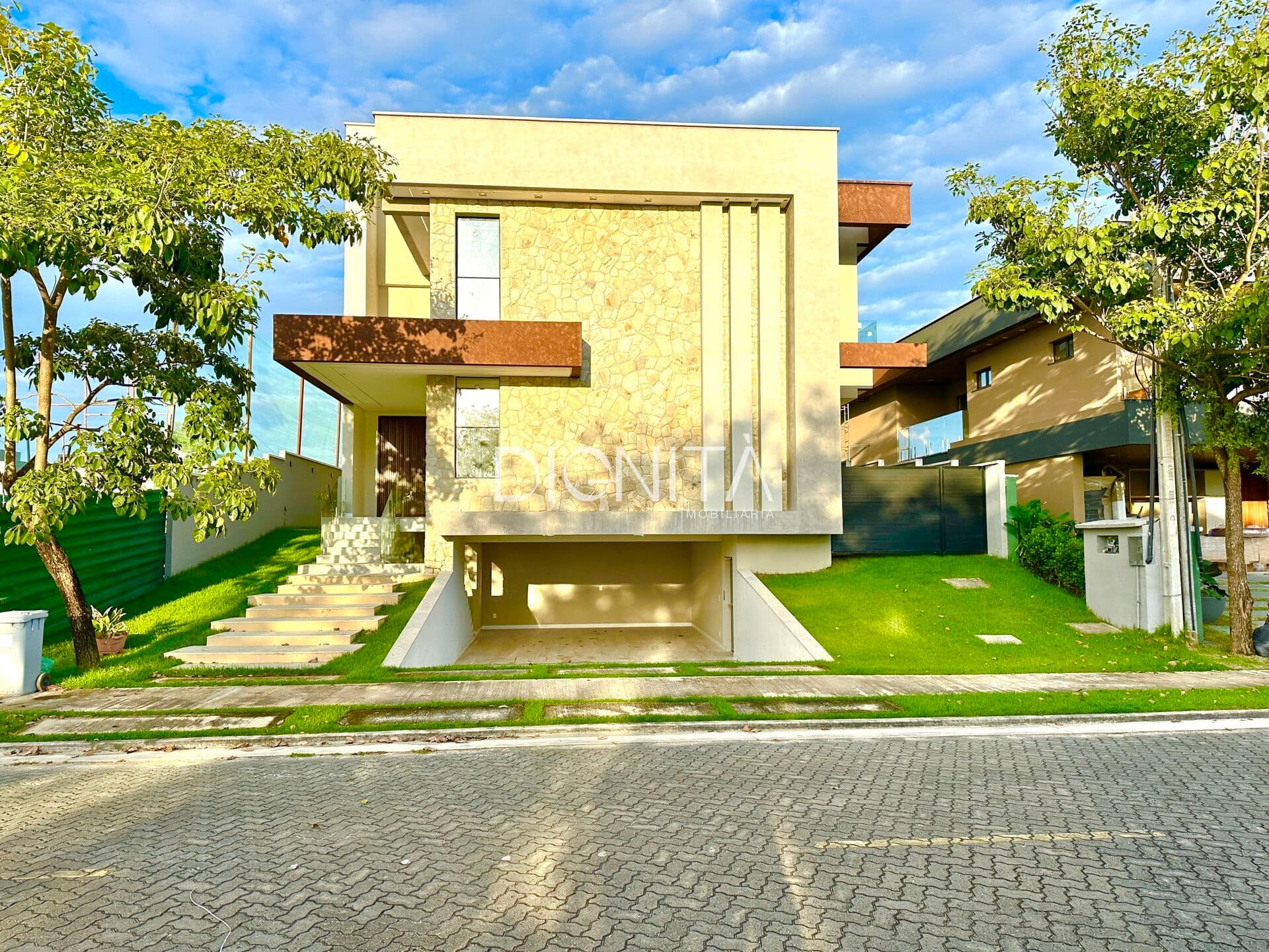 Casa de luxo com Vista Permanente para Área Verde - Alphaville Ceará I