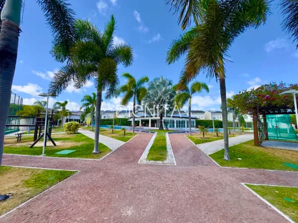 Vendo Casa em Condomínio 4 Suítes 100% projetada - Eusébio bairro guaribas
