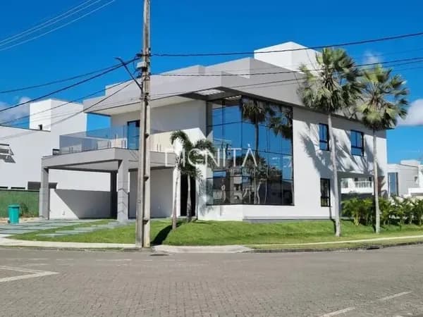 Vendo casa 4 suítes - alto padrão de acabamento