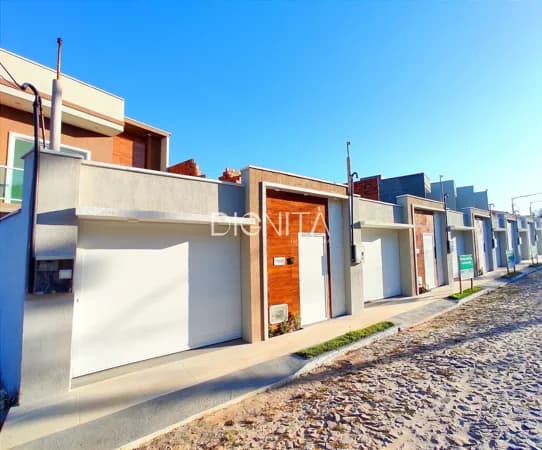 Maravilhosa Casa Duplex 3 Suítes - bairro Coité Eusébio-CE