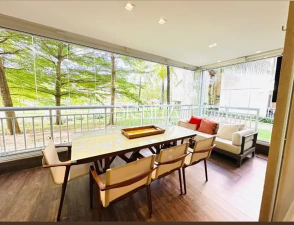 Apartamento Alto Padrão Golf Ville. ( Porteira Fechada )