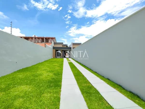 Casa Plana 03 Suítes com Terreno Espetacular - Urucunema/EUSÉBIO