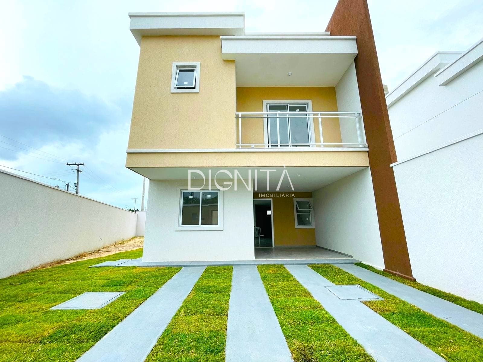 Casa Duplex 4 Suítes Centro - Eusébio