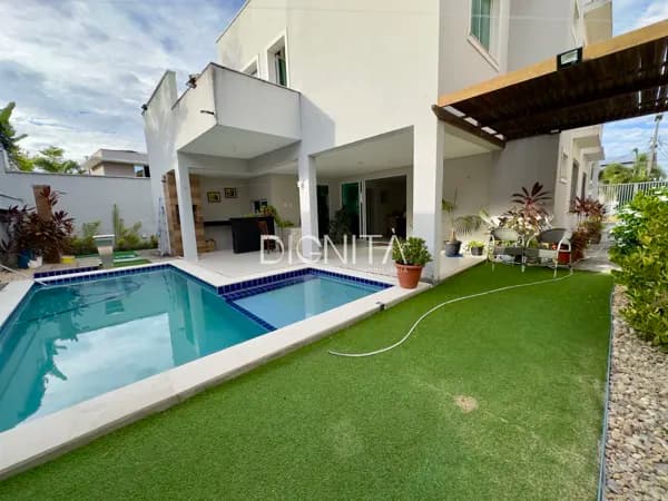 Vendo Casa no Alphaville Eusébio 5 suítes + DCE completa