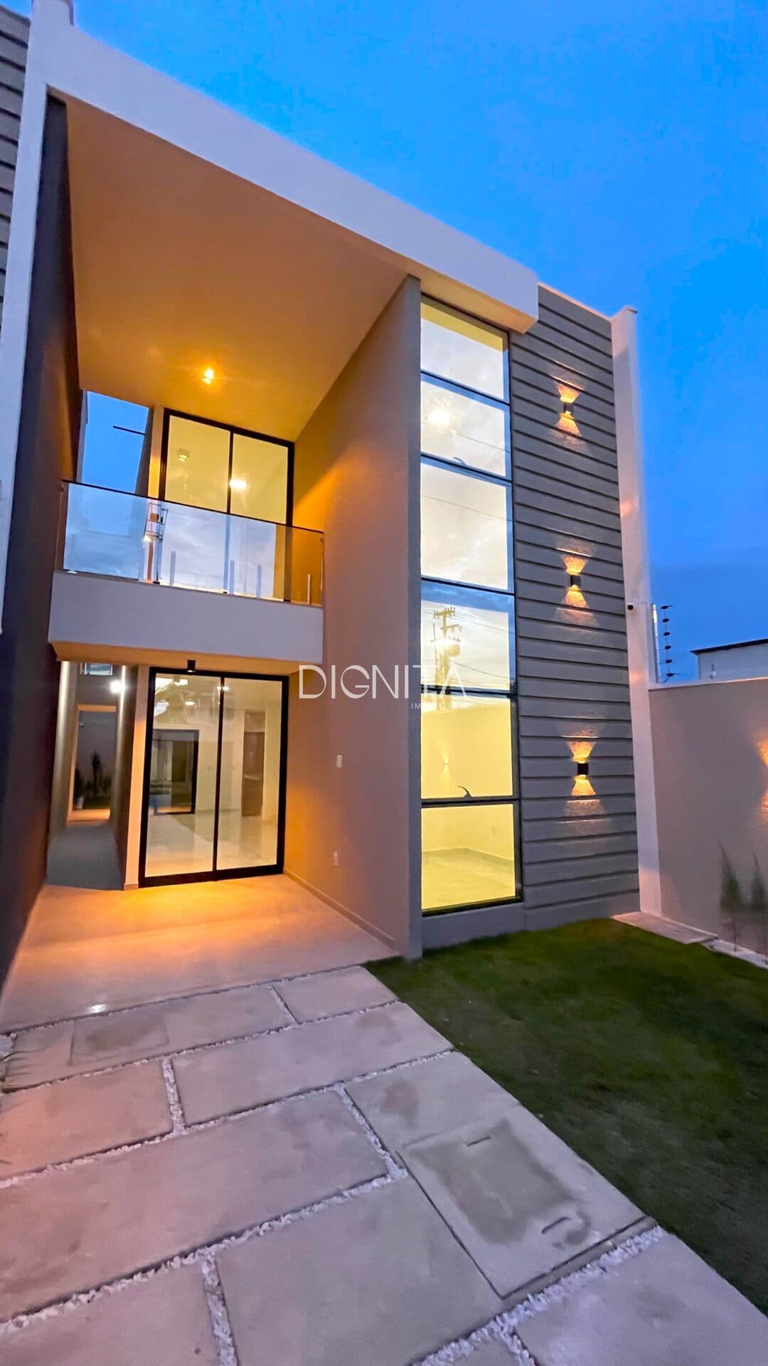 Duplex 4 Dormitórios Pires Façanha - Eusébio
