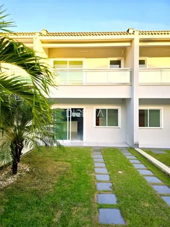 Casa Duplex com 3 dormitórios sendo 2 Suítes Encantada - Eusébio