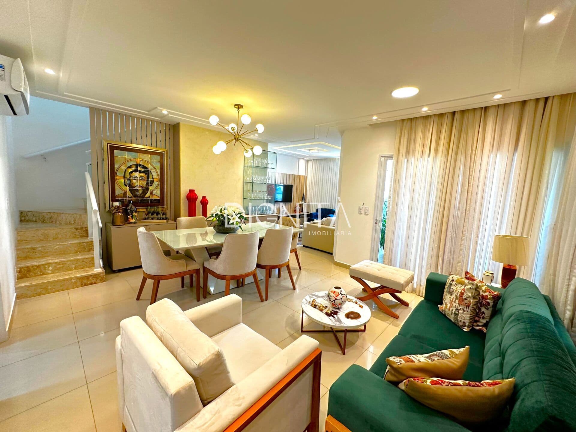 🏡 Duplex Exclusivo no Eusébio | 3 Suítes + Dependência Completa + Projetados