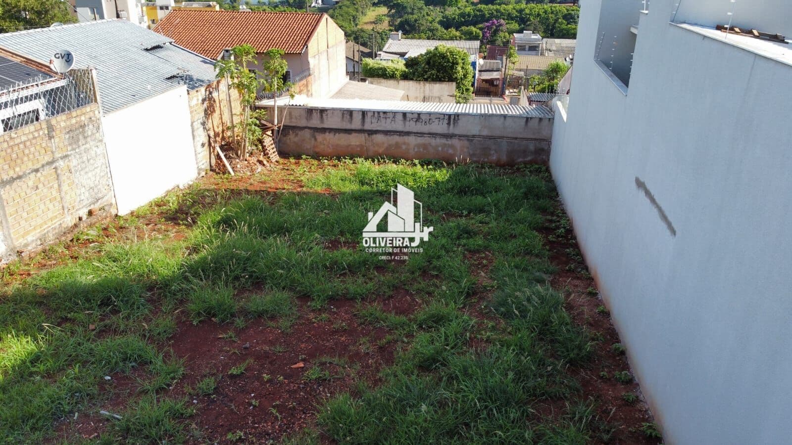 TERRENO RESIDENCIAL.