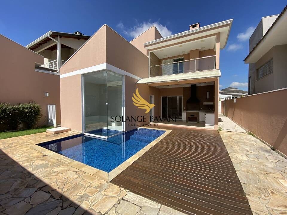 Casa a venda dentro de condomínio fechado em Jundiaí-SP
