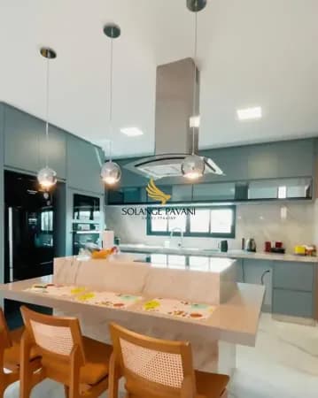Casa em Condomínio fechado