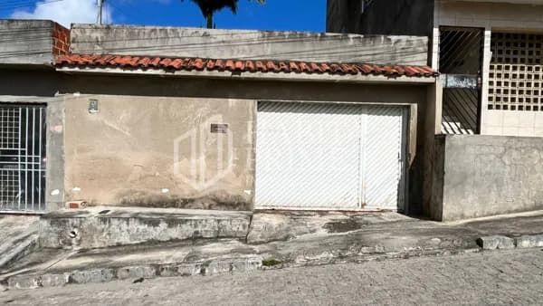 Casa em Caruaru - Deputado José Antonio Liberato