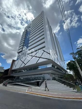 Sala comercial à venda no Life Center Caruaru, 31m², 13º andar com vista privilegiada