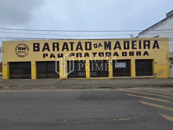 Galpão para Locação na Av. Brasil – Bairro Salgado | Excelente Ponto Comercial