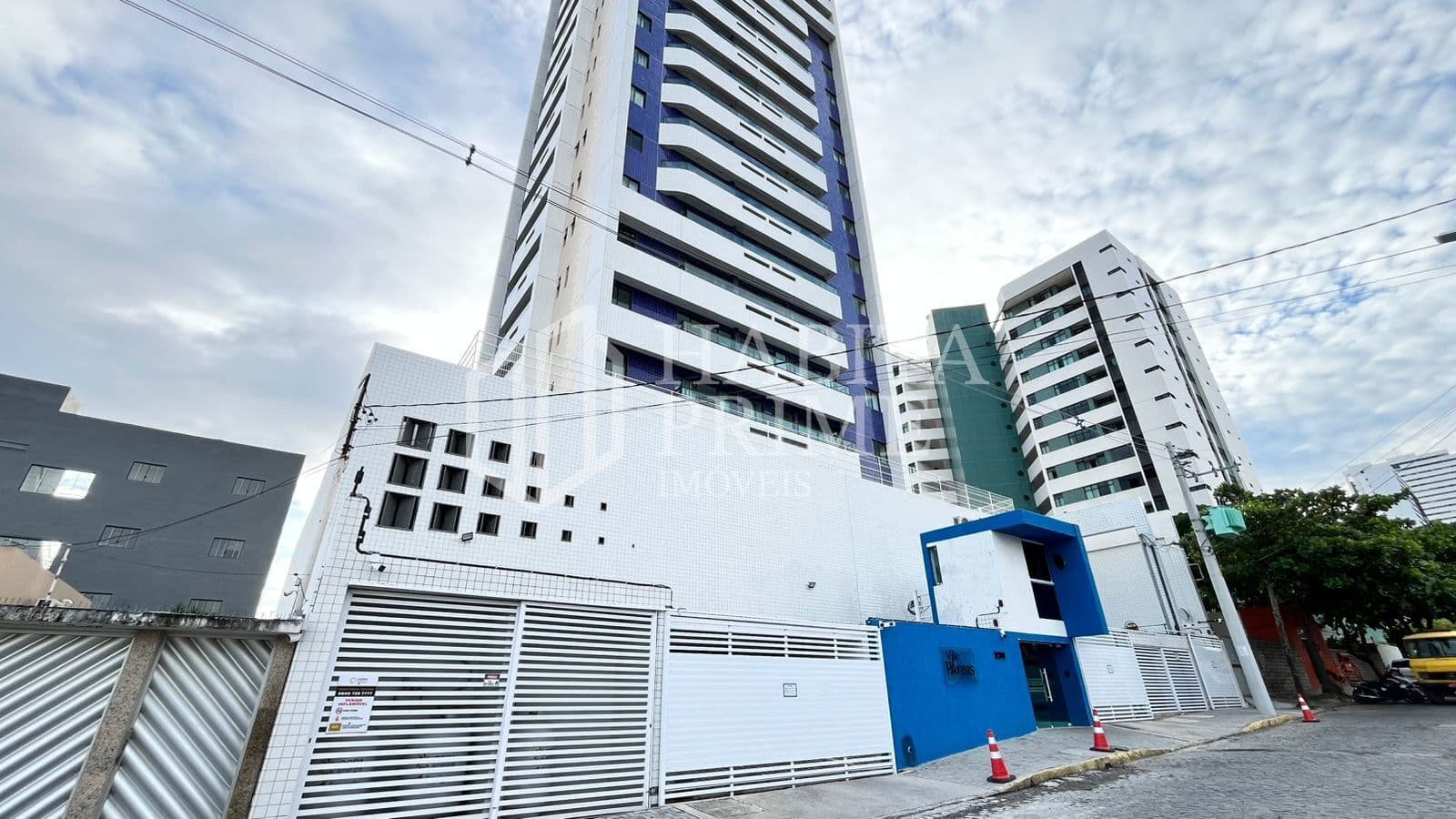 Apartamento 2 Quartos no Edifício Ville Parisis, Universitário – 12º Andar, 1 Suíte e Área de Lazer Completa