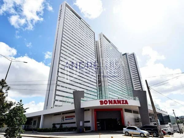 Eko Home Club à vanda com 2 quartos e 2 vagas de garagem.