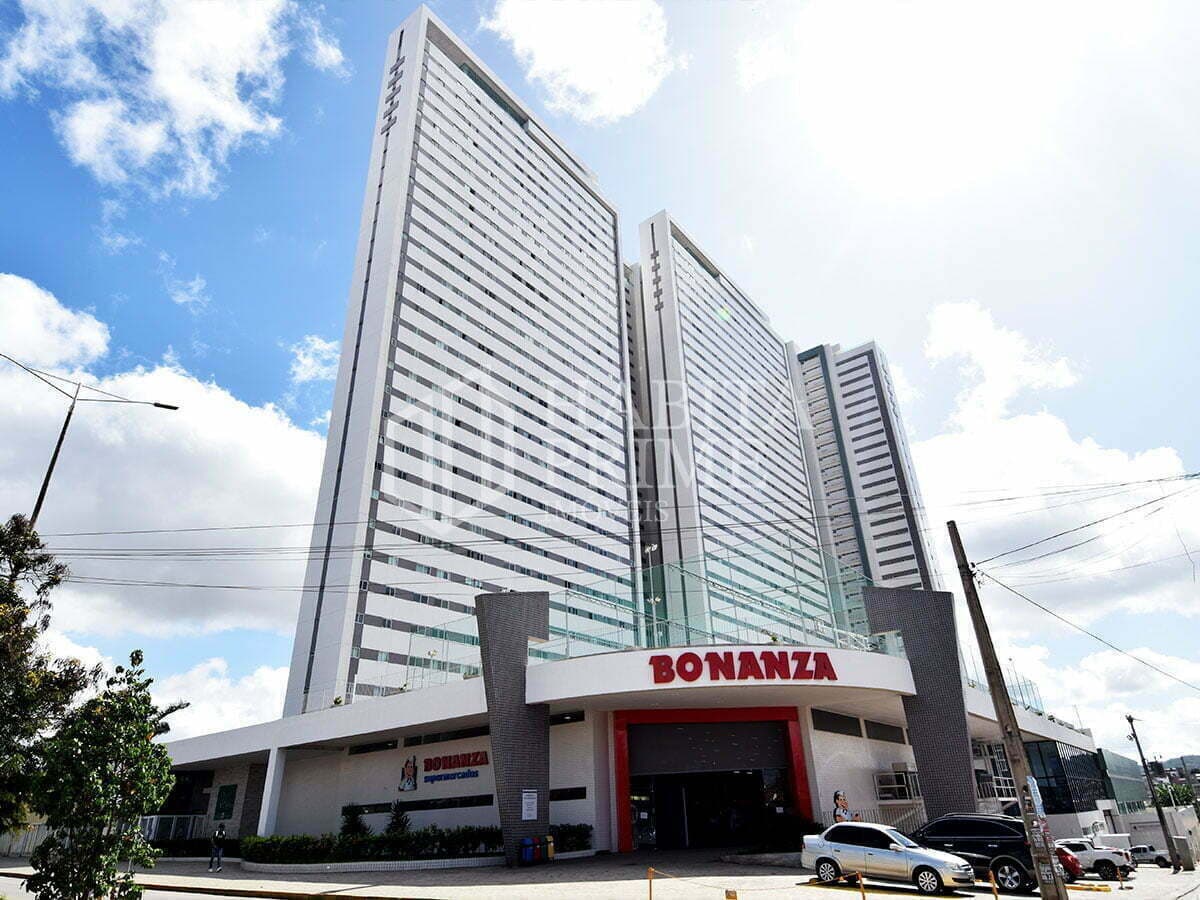 Apartamento 90m² no Eko Home Club – Torre Jacarandá: 3 Quartos, Suíte, Varanda Gourmet e 2 Vagas no Universitário