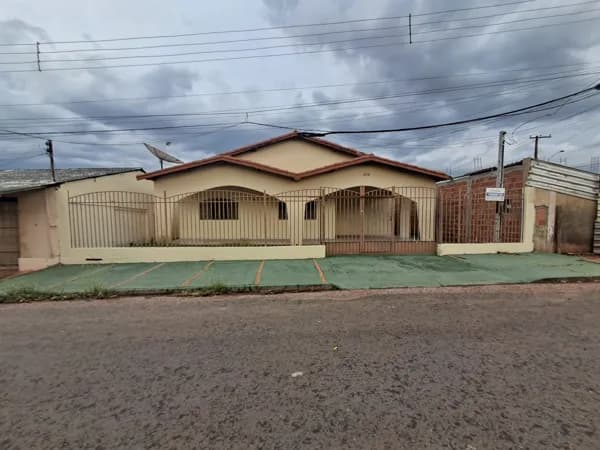 Casa em Araguaína - Loteamento Martins Jorge