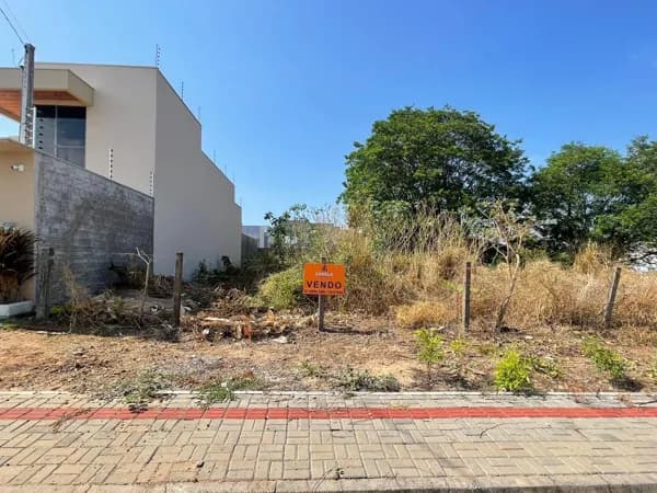 Lote/Terreno em Araguaína - Loteamento Santa Mônica