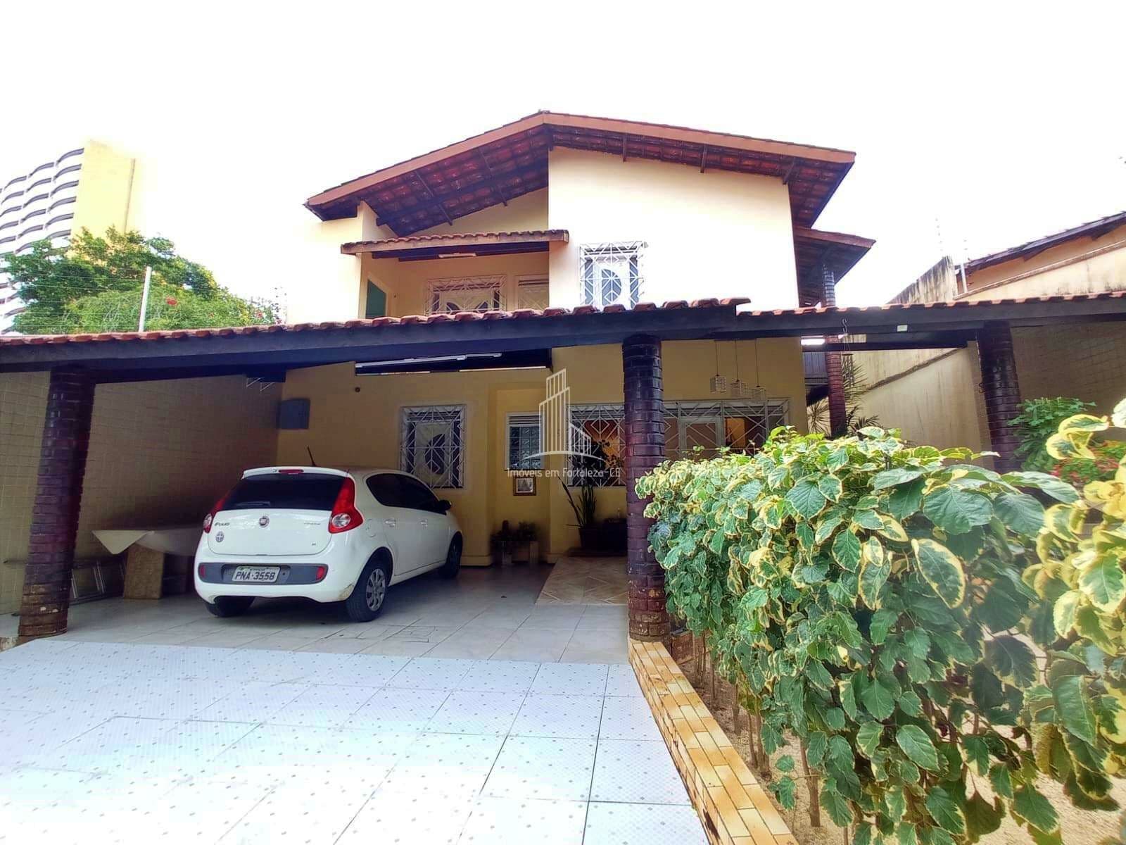 CS2123-Duplex em Condomínio à venda em Luciano Cavalcante - CE