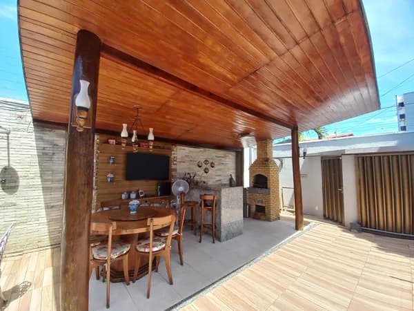 CS2232-Casa com 3 suítes à venda no Luciano Cavalcante – Fortaleza/CE