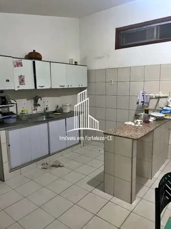 CS2263-Casa plana com 4 quartos à venda na Cidade 2000