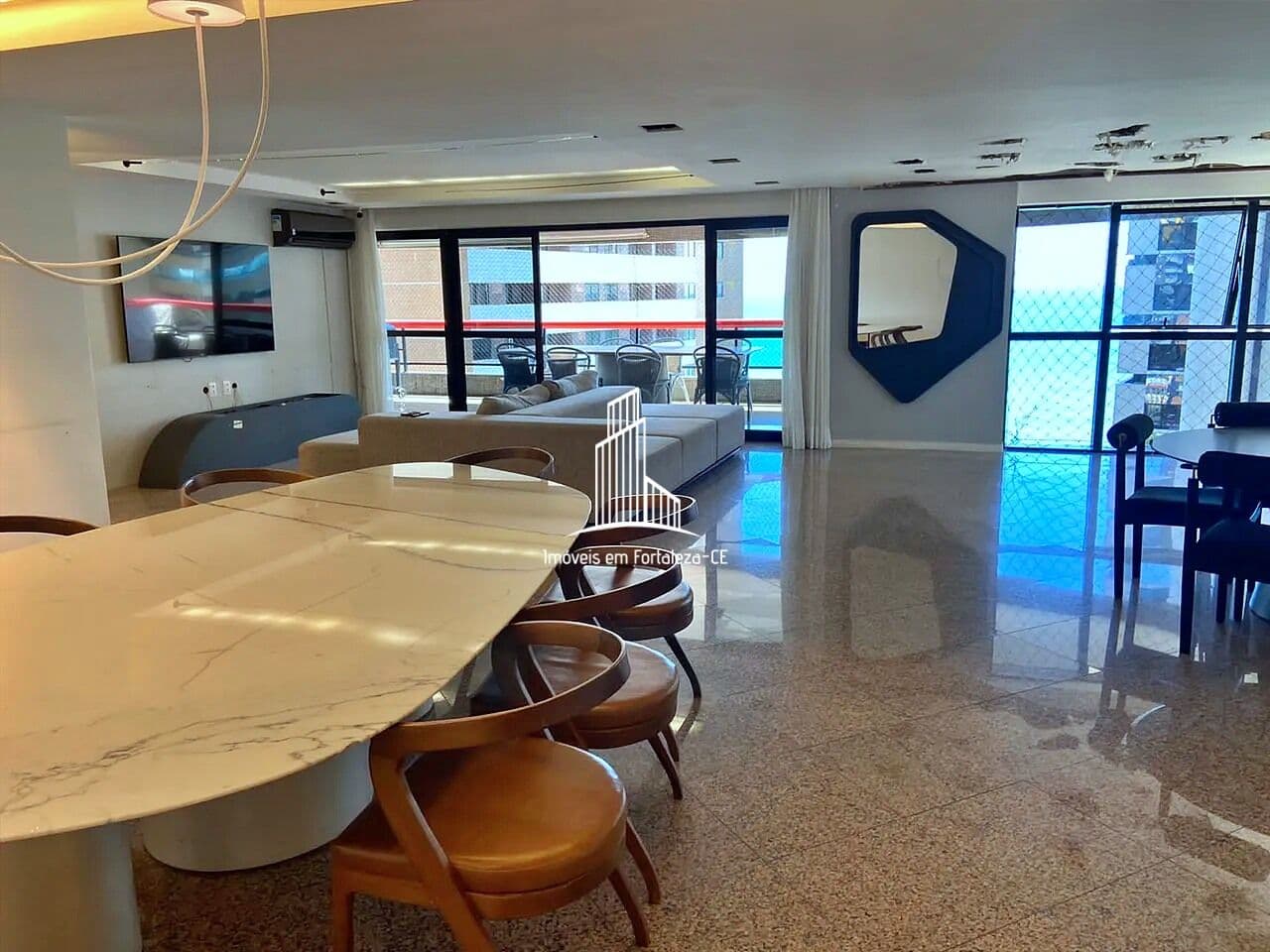 Apartamento 4 suítes| 369m² | Vista Mar à venda no Meireles
