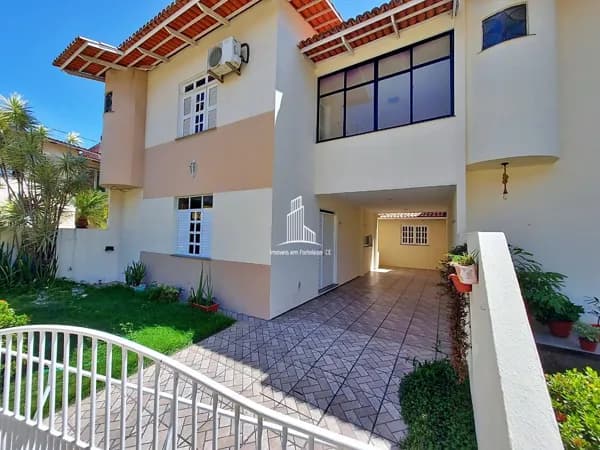 CS2216-Casa Duplex em Condomínio, Edson Queiroz – Fortaleza/CE