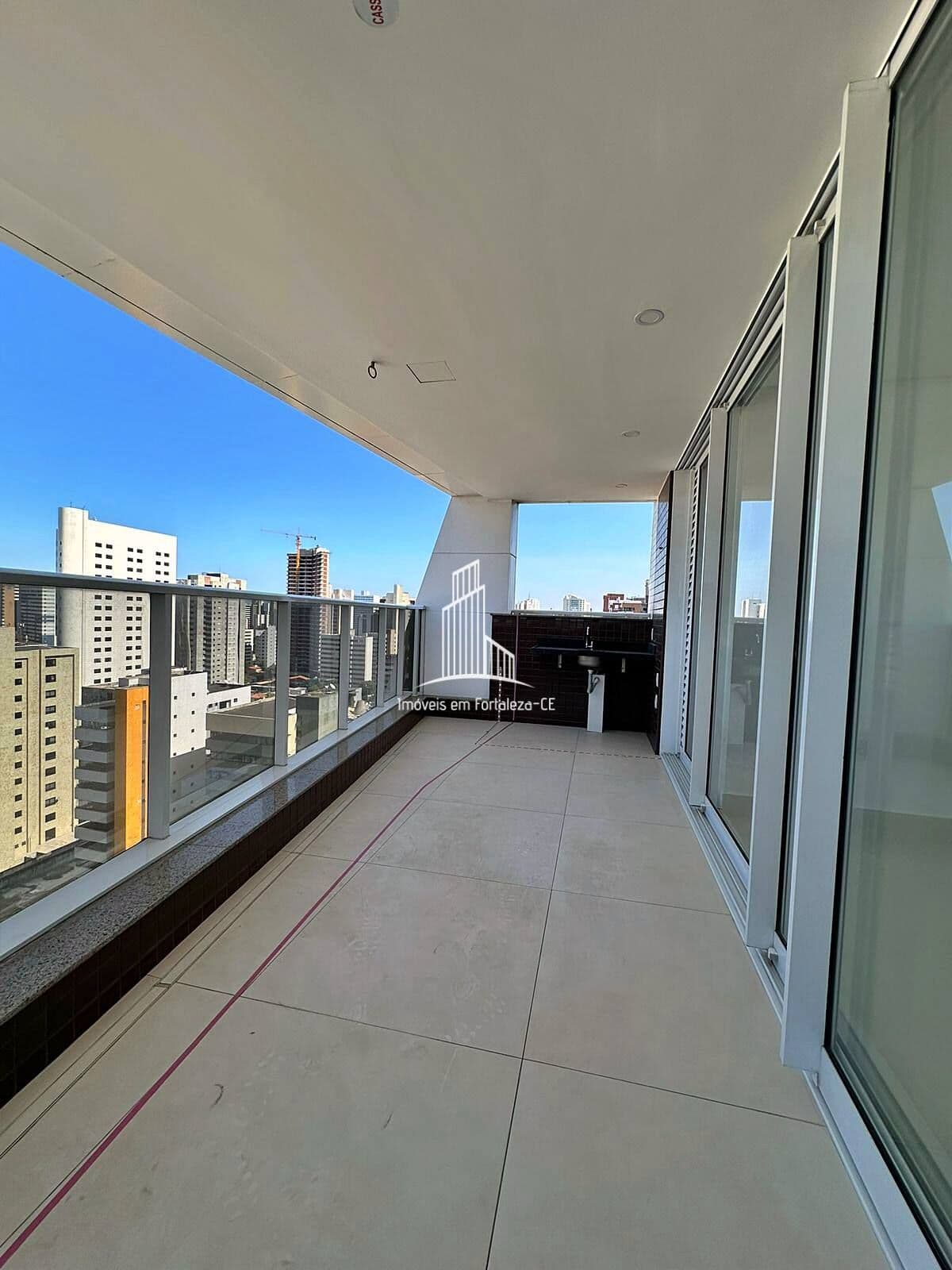 Apartamento com 202m², 3 suítes à venda no Meireles em Fortaleza/CE