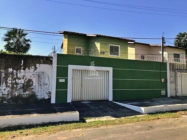 CS2180-Casa Duplex com 100m², à venda na Cidade dos Funcionários