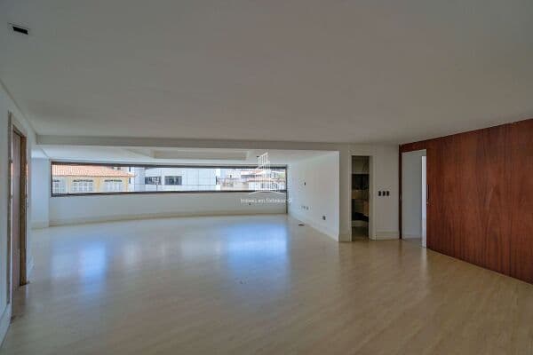 Ap2174-Apartamento com 210m², 3 suítes à venda no Meireles