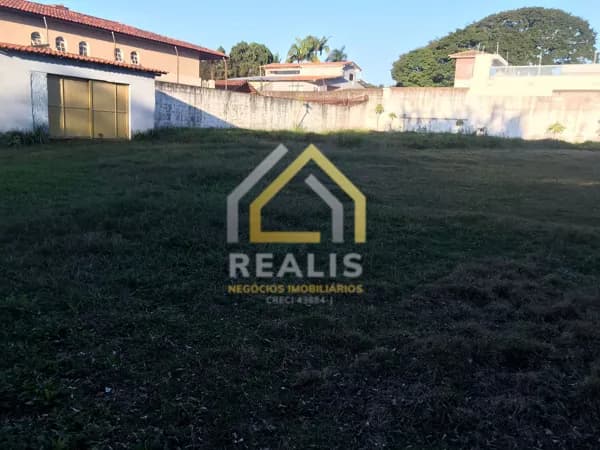 Terreno Plano com 1305m² no Bolsão de Interlagos - São Paulo - SP