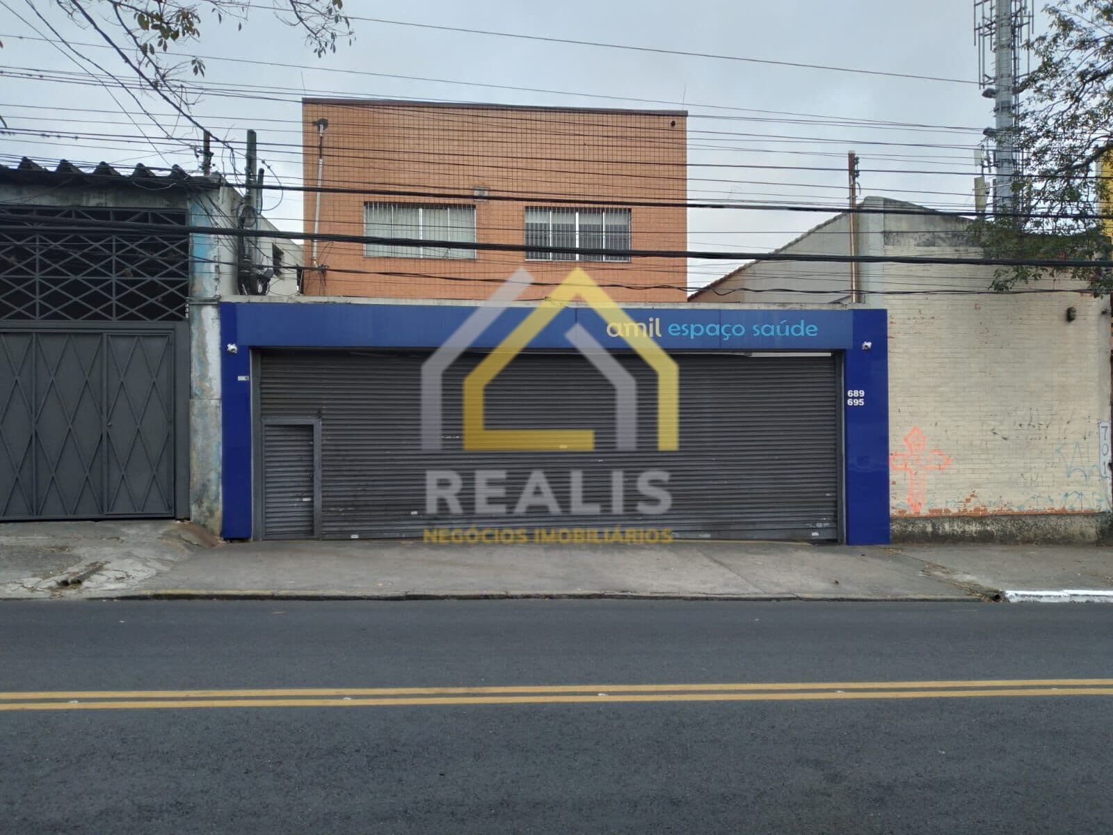 Prédio Comercial 400 m² de área construída, no miolo de Santo Amaro, São Paulo