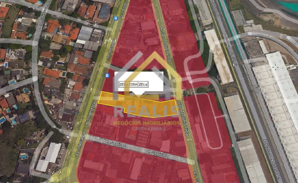 Terreno de esquina com 3334m² , na frente do Autodromo de Interlagos Zona sul de São Paulo