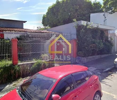 Casa residencial/comercial na região de Santo Amaro à 700 metros da estação do Metro Lilás