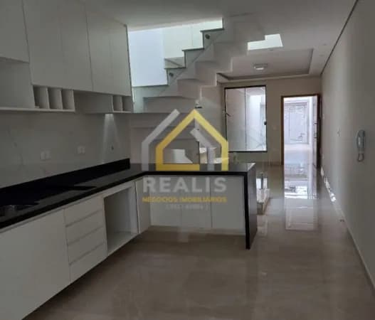 Casa nova, na Vila São Pedro, 3 suítes, 2 vagas, churrasqueira - São Paulo SP