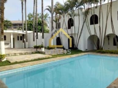 Sobrado Alto Padrão no Bolsão de Interlagos com 5 dormitórios (3 suítes), Piscina