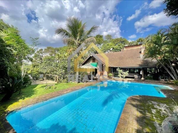 Casa Alto Padrão Rustica Condomínio Fazendinha - Carapicuiba - São Paulo