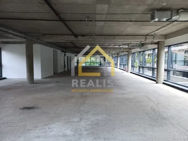 Prédio Comercial para locação 2101 m² Monousuário, no bairro Pinheiros , São Paulo, SP