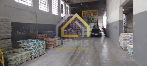 Pavilhão/Galpão Salão Comercial 660 m² de área construída