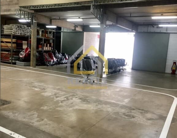 Galpão, 1645 m² de área útil e 1766 m² de área total, por R$ 7.000.000,00 - Interlagos - São Paulo/SP