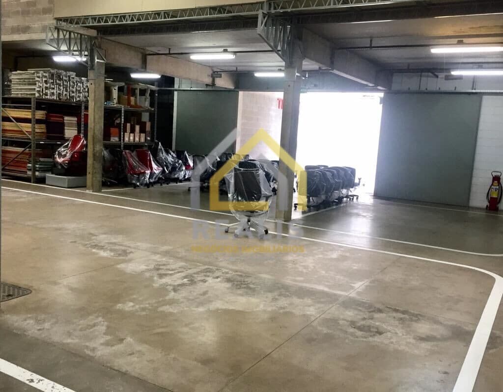 Galpão, 1645 m² de área útil e 1766 m² de área total, por R$ 7.000.000,00 - Interlagos - São Paulo/SP